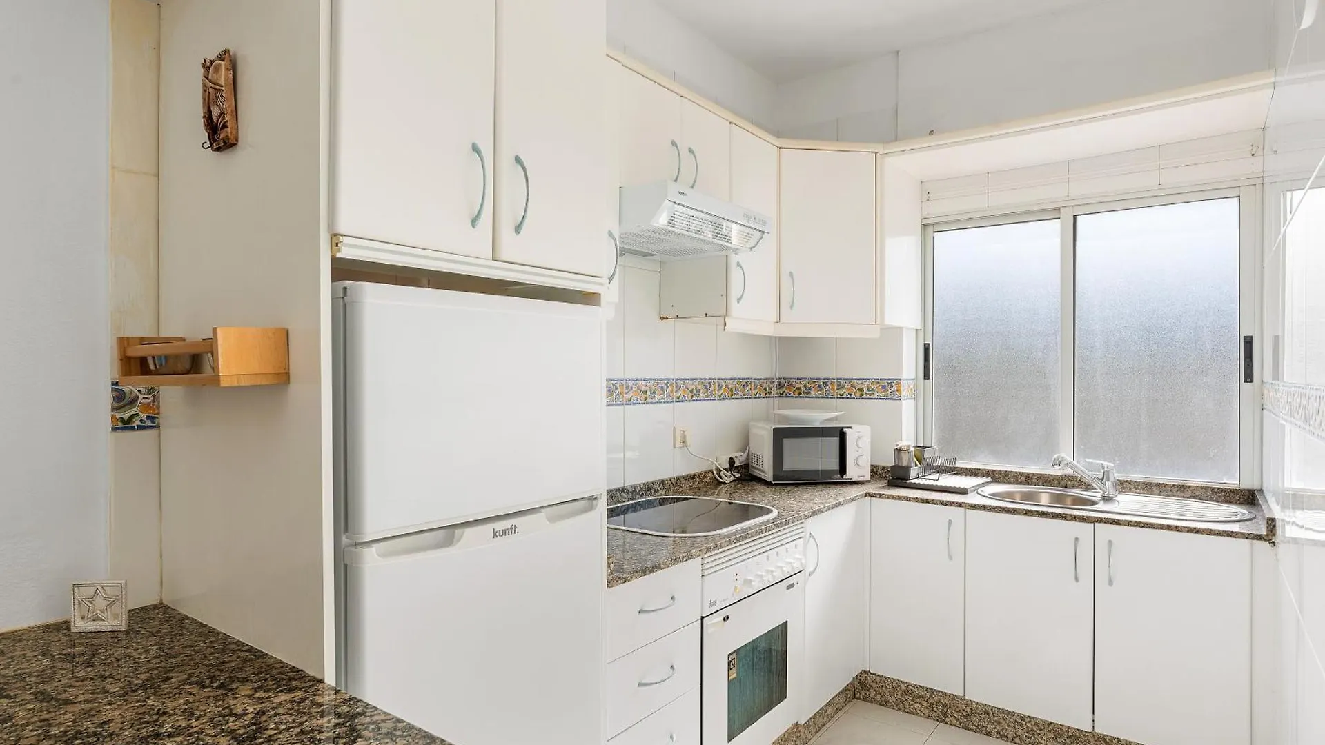 2 Bedroom Apartment With Seaview Playa de las Americas