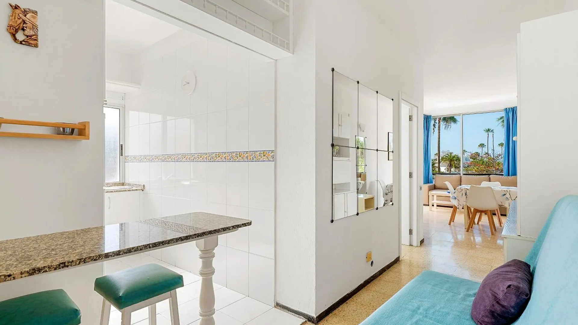 2 Bedroom Apartment With Seaview Playa de las Americas  0*, Playa de las Americas (Tenerife)